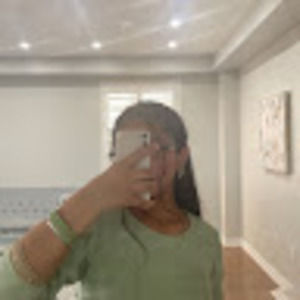 Meet your Posher, Jasmine